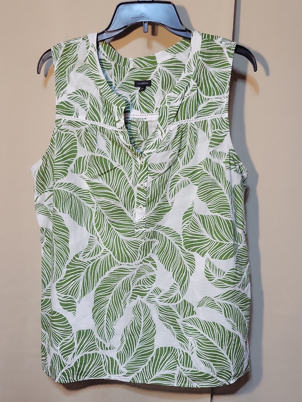 Talbots White Sleeveless V-Neck Shell with Green Leaf Print
